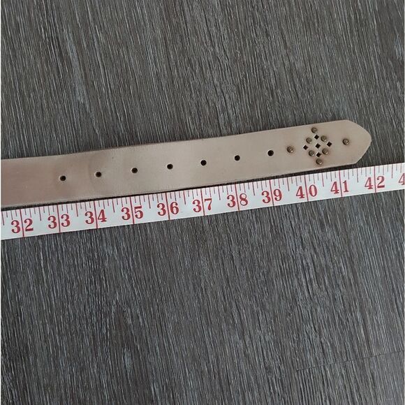 Tan Perforated Stud Belt Brass Tone Buckle 42" Long - Picture 5 of 6